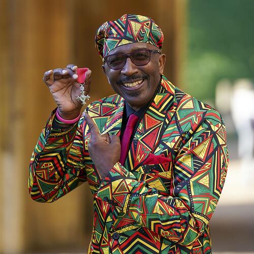 597952913_724821487339911_1791770536440204604_n